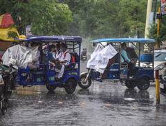 IN PICS | Heavy Rains, Hailstorm Lash Delhi After Severe Heatwave. Downpour In Haryana, Punjab Too