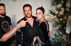 Arpita Aayush Eid Bash: ਅਰਪਿਤਾ ਖ਼ਾਨ ਦੀ ਈਦ ਪਾਰਟੀ 'ਚ ਪਹੁੰਚੀ ਸ਼ਹਿਨਾਜ਼ ਗਿੱਲ, ਸਲਮਾਨ ਖ਼ਾਨ ਨਾਲ ਨਜ਼ਰ ਆਈ ਕਿਊਟ ਬਾਂਡਿੰਗ