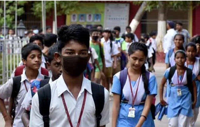 TN School Exam: சுட்டெரிக்கும் வெயில்; 1- 9ஆம் வகுப்பு மாணவர்களுக்கு அக்னிப் பரீட்சை அவசியமா?