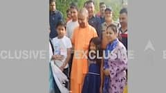 Uttarakhand : दूसरे दिन के दौरे पर परिवार संग CM Yogi ने किया गांव की सैर, बच्चों के साथ खिचवाईं तस्वीरें..EXCLUSIVE