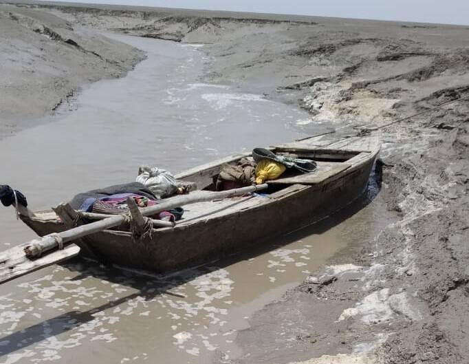 Pakistani boat caught off the coast of Kutch કચ્છની દરિયાઇ સીમા પરથી ઝડપાઇ પાકિસ્તાની બોટ