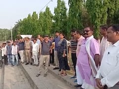 Shravasti: श्रावस्ती में पर्यटन स्थल के रूप में होगा सीताद्वार मंदिर का सुंदरीकरण, झील को लेकर डीएम ने दी बड़ी जानकारी