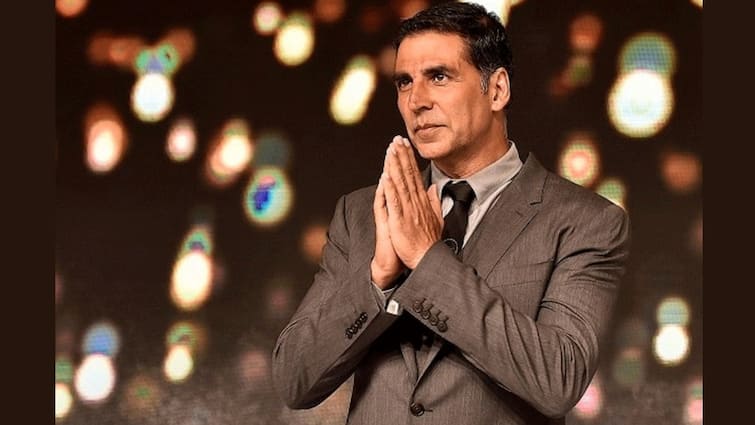 30 years of Akshay Kumar in cinema! YRF shares special Prithviraj poster on the occasion, know in details Akshay Kumar: বলিউডে তিন দশক পূর্ণ, অনুরাগীদের আবেগপ্রবণ বার্তা অক্ষয় কুমারের