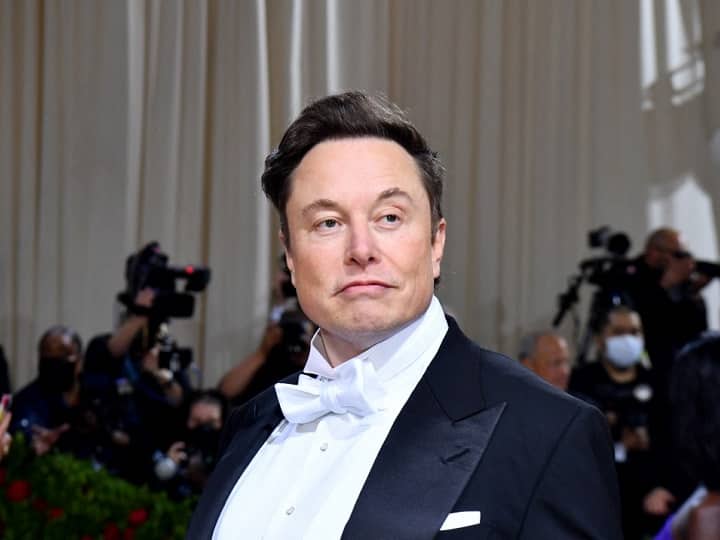 Elon Musk: एलन मस्क का एलान, 'ट्विटर डील अभी होल्ड पर है'