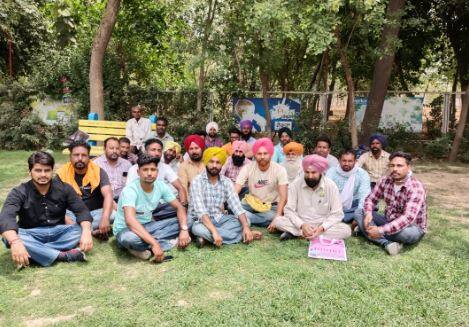 Water Supply and Sanitation Contract Workers Union protest May 10 state level dharna in front of CM's residence ਜਲ ਸਪਲਾਈ ਅਤੇ ਸੈਨੀਟੇਸ਼ਨ ਕੰਟਰੈਕਟ ਵਰਕਰਜ ਯੂਨੀਅਨ ਵੱਲੋਂ CM ਦੀ ਰਿਹਾਇਸ਼ ਅੱਗੇ 10 ਮਈ ਦੇ ਸੂਬਾ ਪੱਧਰੀ ਧਰਨੇ ਸਬੰਧੀ ਭਰਾਤਰੀ ਜਥੇਬੰਦੀਆਂ ਦੇ ਨਾਲ ਸਾਂਝੀ ਮੀਟਿੰਗ