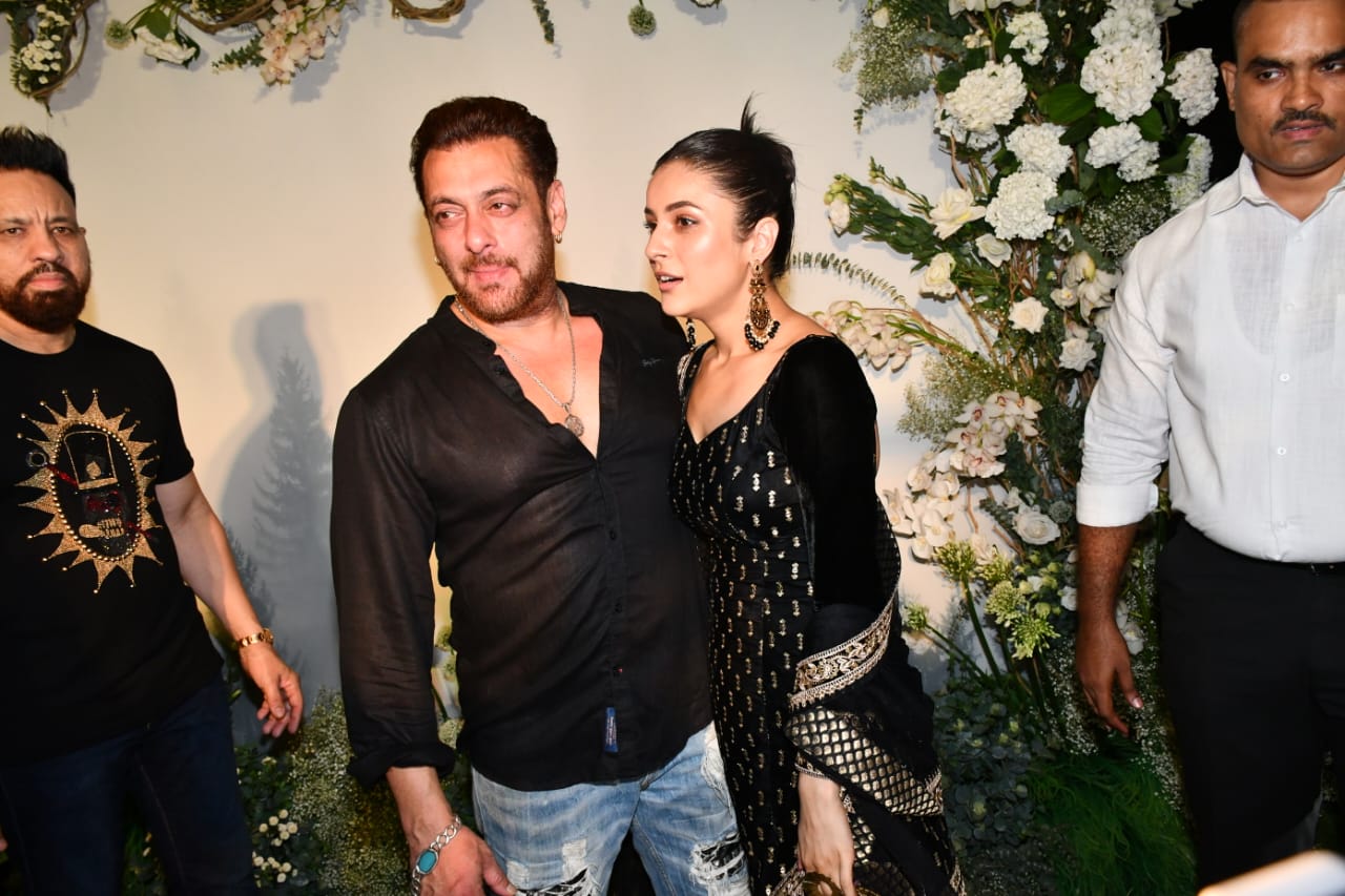 Shehnaaz Gill And Salman Khan Chemistry At Eid Party Leaves Everyone Guessing