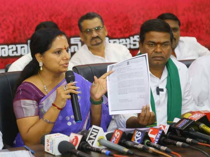 Telangana: TRS MLC Kavitha Slams BJP MP Arvind Dharmapuri Over Turmeric Board Vow Telangana: TRS MLC Kavitha Slams BJP MP Arvind Dharmapuri Over Turmeric Board Vow
