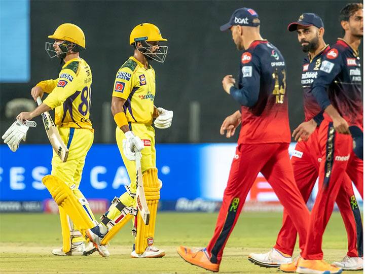 ipl 2022 rcb won by 13 runs against csk match 49 in mca stadium CSK vs RCB, Match Highlights: ధోనీ 'ఫినిషింగ్‌' టచ్‌ మిస్‌! హ్యాట్రిక్‌ ఓటముల తర్వాత ఆర్సీబీకి గెలుపు