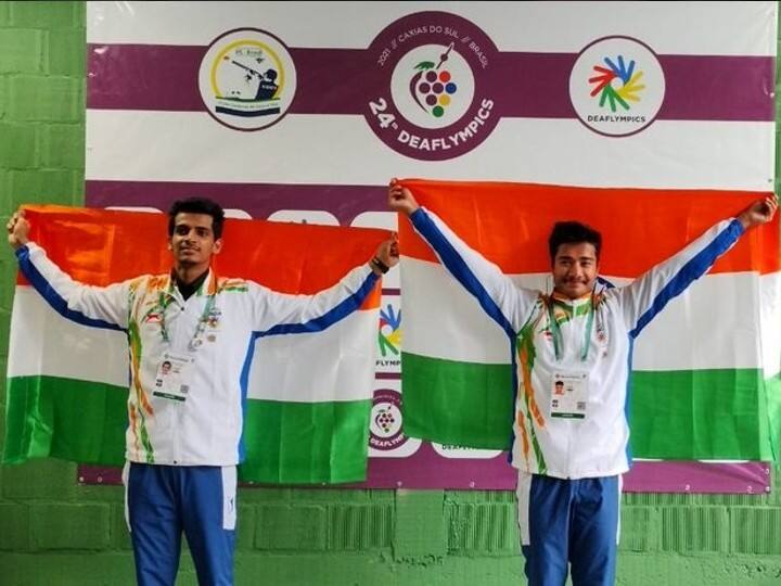 Deaflympics 2022 Shooter Dhanush Srikanth wins gold, Shourya Saini bags bronze mens 10M Air Rifle Deaflympics 2022: मूक बधिर ओलिंपिक में धनुष श्रीकांत ने गोल्ड पर साधा निशाना, शौर्य सैनी ने जीता ब्रॉन्ज