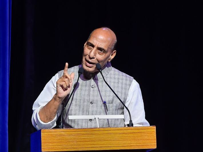 Russia Ukraine War India cannot depend on imports for long time says Rajnath Singh ann Russia Ukraine War: रक्षा मंत्री राजनाथ सिंह ने कहा, रूस- यूक्रेन की जंग से सीखे भारत, चीन की तरफ किया ये इशारा