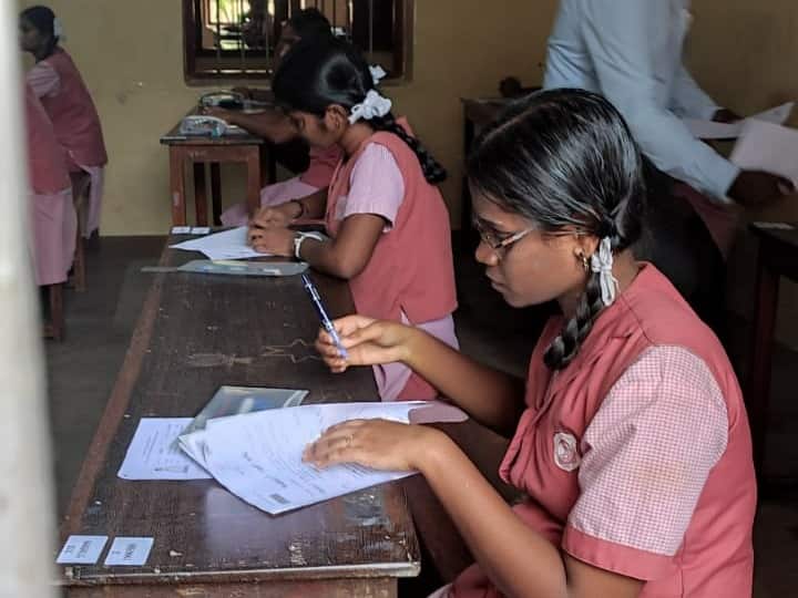 Class 12 Board Exams In Tamil Nadu Class 12 Public Exams Begin For Students In Tamil Nadu & Puducherry After 2 Years Class 12 Board Exams Begin For Students In Tamil Nadu & Puducherry After 2 Years Hiatus