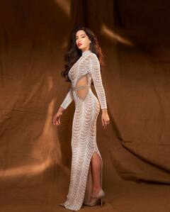 Nora Fatehi Photos: बालों को झटकते, कमर को लचकाते हुए, कहां चलीं नोरा फतेही?