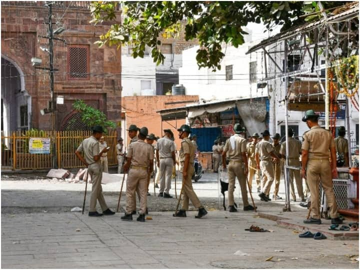 Jodhpur: Vishwa Hindu Parishad and Bajrang Dal protest against communal incidents and police action ANN Jodhpur News: सांप्रदायिक घटनाओं और पुलिस की कार्रवाई के खिलाफ हिंदू संगठनों ने दिया धरना, मामले की NIA से जांच की मांग