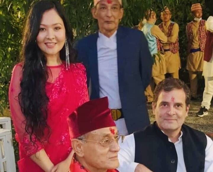 'Humble & Simple Person': Nepali Singer Posts Photo With Rahul Gandhi Amid BJP's Sharp Attacks On Leader 'Humble & Simple Person': Nepali Singer Posts Photo With Rahul Gandhi Amid BJP's Sharp Attacks On Leader