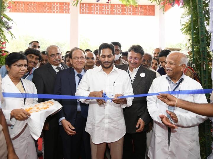 CM Jagan inaugurates Tata's SVICCAR Cancer Hospital in Tirupati SVICCAR Tirupati :  తిరుపతిలో టాటాల ఆధునాతన క్యాన్సర్ ఆస్పత్రి - ప్రారంభించిన సీఎం జగన్