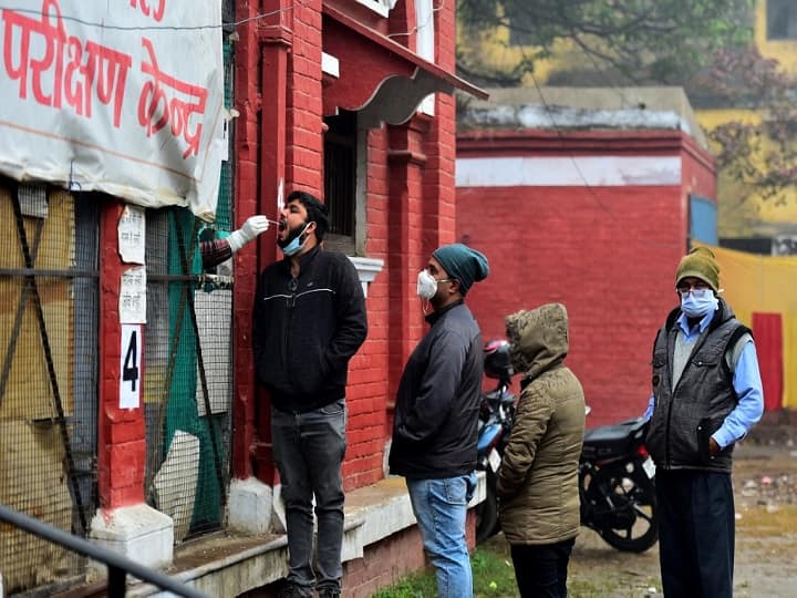 Coronavirus Update: దేశంలో కొత్తగా 2,841 కరోనా కేసులు- 9 మంది మృతి Coronavirus Update: India Reports 2,841 Fresh COVID Cases, 9 Deaths Logged In 24 Hours Details Coronavirus Update: దేశంలో కొత్తగా 2,841 కరోనా కేసులు- 9 మంది మృతి