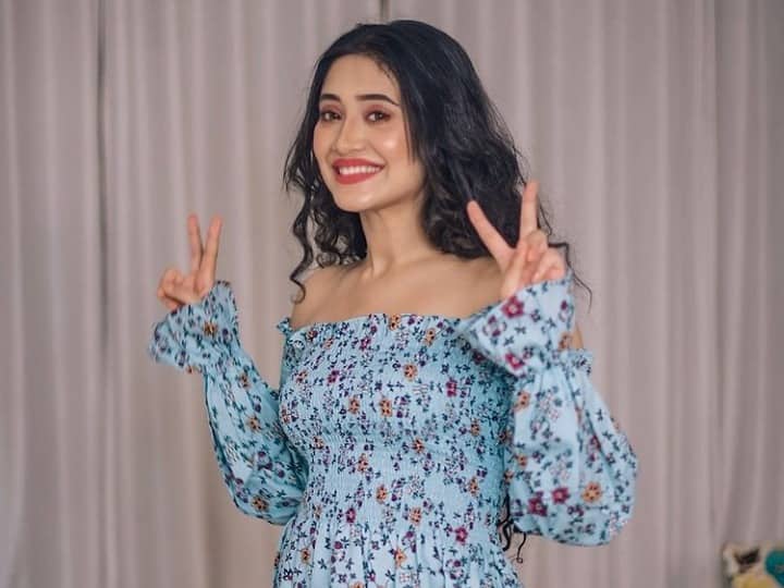 khatron ke khiladi 12 Shivangi Joshi will be seen in rohit shetty stunt reality show Khatron Ke Khiladi 12: टीवी की बहू शिवांगी जोशी बनेंगी रोहित शेट्टी के शो का हिस्सा, खतरनाक स्टंट करती आएंगी नजर