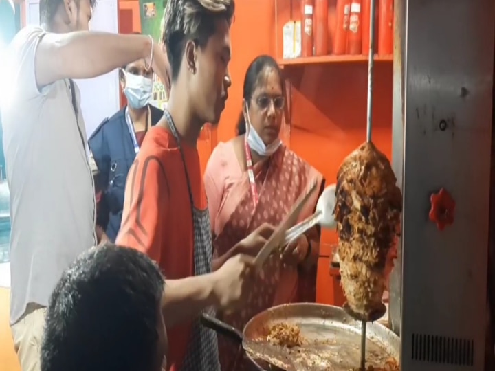 கேரள மாணவி உயிரிழப்பு எதிரொலி.. காஞ்சிபுரத்தில் ஷவர்மா கடைகளில் அதிரடி ஆய்வு..