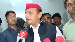 Lalitpur केस में कटघरे में योगी सरकार, विपक्षी दलों के नेताओं ने पीड़ित परिवार से की मुलाकात