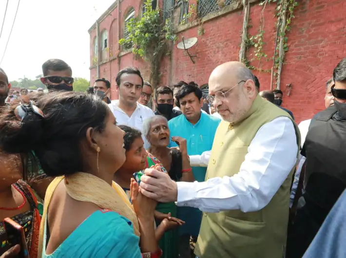 West Bengal : ਕੋਲਕਾਤਾ 'ਚ ਭਾਜਪਾ ਵਰਕਰ ਦੀ ਹੱਤਿਆ ਦਾ ਆਰੋਪ , ਅਮਿਤ ਸ਼ਾਹ ਨੇ ਪਰਿਵਾਰ ਨਾਲ ਕੀਤੀ ਮੁਲਾਕਾਤ , ਕਿਹਾ- CBI ਕਰੇ ਜਾਂਚ