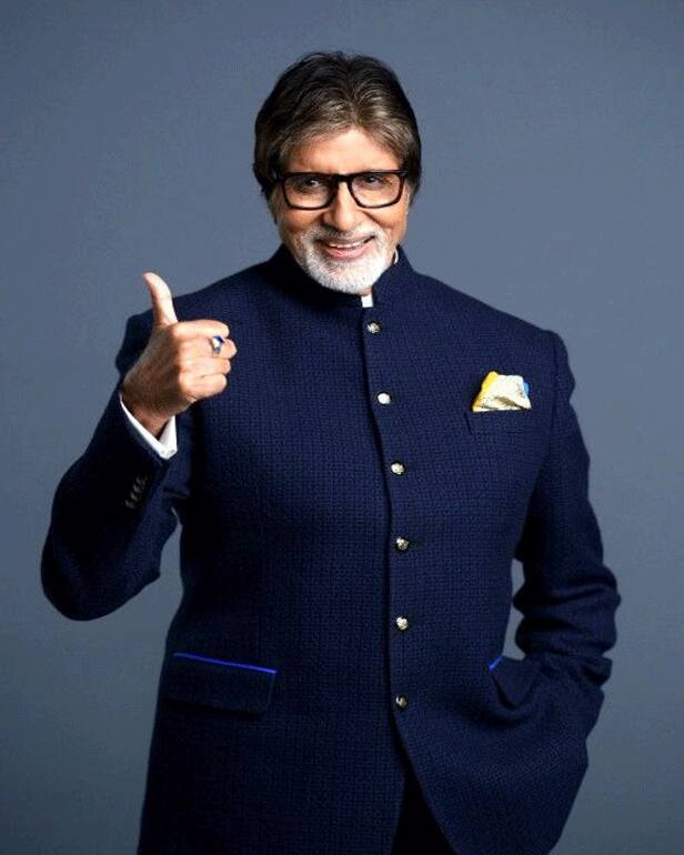 अमिताभ बच्चन बॉलीवुड के शहनशाह कहे जाते हैं. फिल्म इंडस्ट्री में लंबे दशक से वो काम कर रहे हैं और उम्र के इस पड़ाव पर भी को अभिनय के क्षेत्र में शानदार काम कर रहे हैं. टीवी पर भी इस अभिनेता ने अपने काम से झंडे गाड़े हैं. आपको बता दें लेफ्ट हैंडर्स की लिस्ट में बिग बी का नाम शामिल है.