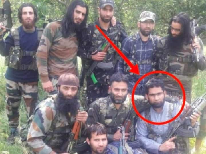 Anantnag Encounter Security forces killed in Jammu and Kashmir Hizbul commander Ashraf Maulvi killed ann Anantnag Encounter: जम्मू-कश्मीर में सुरक्षाबलों को मिली बड़ी कामयाबी, हिज़बुल कमांडर अशरफ मौलवी समेत 3 आतंकी ढेर