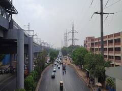 Delhi Weather Update: दिल्ली में गर्मी से मिलेगी थोड़ी और राहत, आज फिर बरसेंगे बादल, जानें- मौसम का ताजा अपडेट