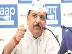 Jammu-Kashmir के कई नेताओं ने थामा 'AAP' का दामन, संजय सिंह ने BJP पर बोला हमला