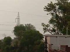 Alwar Weather News: अलवर में तेज गर्मी के बीच बदला मौसम, बारिश होने से लोगों को गर्मी से मिली राहत