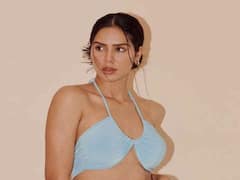 Sonam Bajwa Photos: అందాల సునామీ సోనమ్ బజ్వా, తెలుగు ప్రేక్షకులకు తెలిసినమ్మాయే