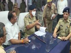 UP News: हमीरपुर में अतिक्रमण के खिलाफ ADG सख्त, डीएम और कमिश्नर के साथ की पूरे शहर में पेट्रोलिंग
