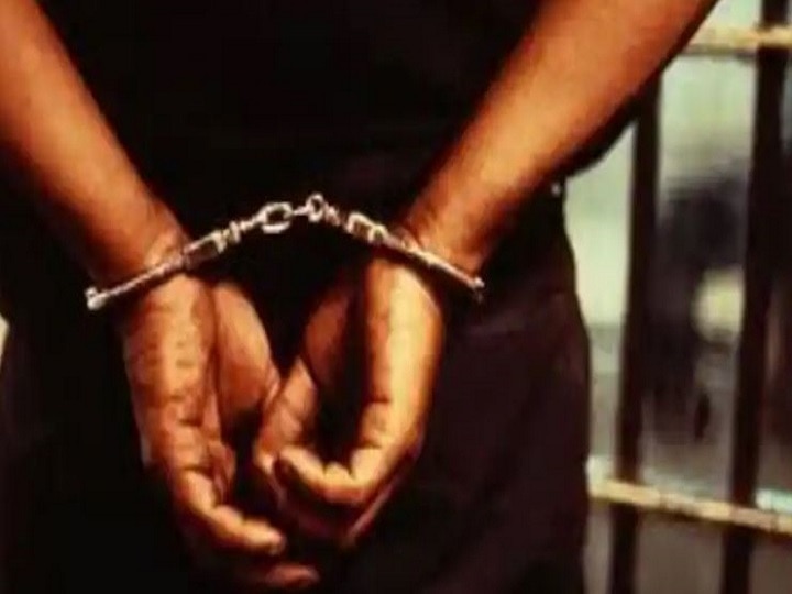 Dholpur News Police Arrested Three Accused Who Demanded Extortion  Businessman | Dholpur News: व्यापारी से रंगदारी मांगने वाले तीन आरोपियों को  पुलिस ने किया गिरफ्तार, चिट्ठी और ...
