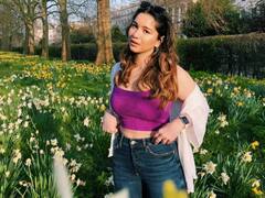 Photos: सारा तेंदुलकर ने करवाया फोटोशूट, तस्वीरें देख आप भी करेंगे तारीफ