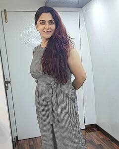 Kushboo pics: நீங்களா இது?.. அடையாளம் தெரியாமல் மாறிப்போன குஷ்பு! லேட்டஸ்ட் க்ளிக்ஸ்