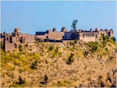 History: मुस्लिम शासकों के सामने घुटने टेकने से बेहतर जौहर करना समझा था रायसेन की रानी दुर्गावती ने, जानिए 490 साल पुराना इतिहास