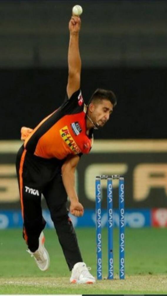 চলতি আইপিএলে ইনিংসে সবচেয়ে বেশি রান খরচ কারা?