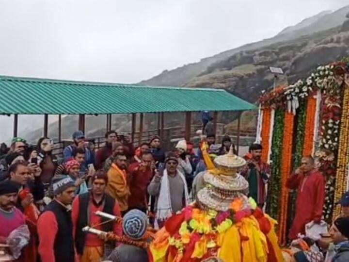 Char Dham Yatra 2022: रुद्रप्रयाग में खुले तृतीय केदार भगवान तुंगनाथ के कपाट, यहां पूरी होती है भक्तों की हर मनोकामना Char Dham Yatra 2022 doors of Lord Tungnath in Rudraprayag open for summer ANN Char Dham Yatra 2022: रुद्रप्रयाग में खुले तृतीय केदार भगवान तुंगनाथ के कपाट, यहां पूरी होती है भक्तों की हर मनोकामना
