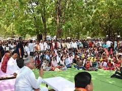 Chhattisgarh: CM Bhupesh Baghel की चौपाल में 25 परिवारों के चेहरे पर आई मुस्कान, कर दिया बड़ा एलान