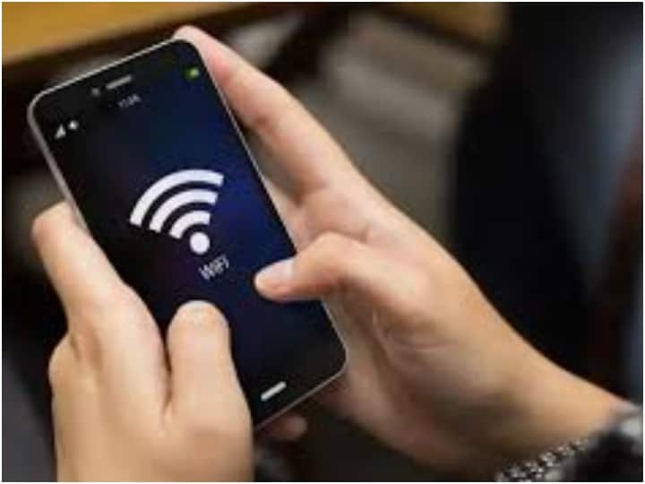 How To Save Internet Data: Some Amazing Tips And Tricks To Limit And Reduce Mobile Data Usage Mobile Tips And Tricks: कम ही लोग जानते हैं मोबाइल डाटा की बचत करने की ये कारगर ट्रिक्स