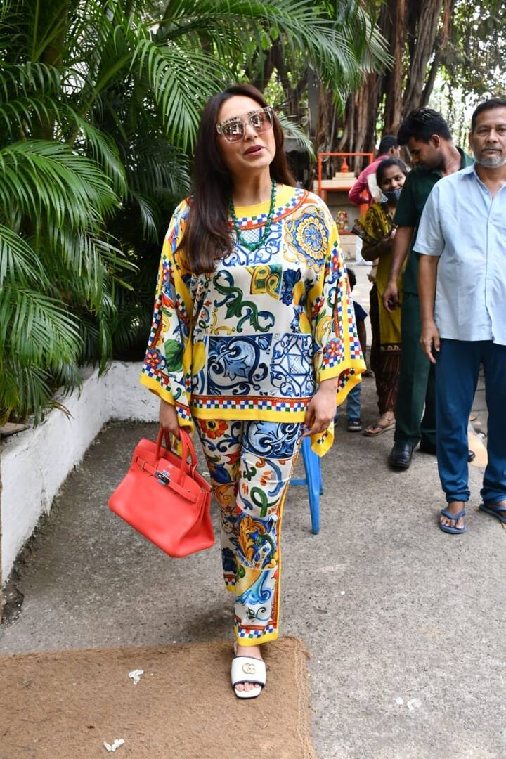 বাংলা ছবি 'বিয়ের ফুল' দিয়ে অভিনয়ে আত্মপ্রকাশ হয় রানি মুখোপাধ্যায়ের। এরপর আর তাঁকে বাংলা ছবিতে দেখা যায়নি। পাকাপাকিভাবে বলিউডে কেরিয়ার শুরু করেন।