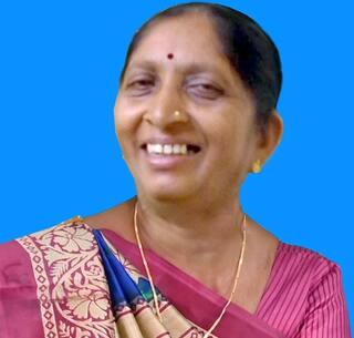 વડોદરા: બાઈક આગળ કુતરુ આવી જતા સર્જાયો અકસ્માત, મહિલાનું મોત