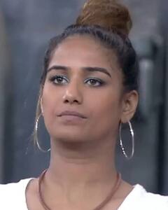 Poonam Pandey:  लॉक-अप शोमुळे पूनम पांडे पुन्हा चर्चेत!