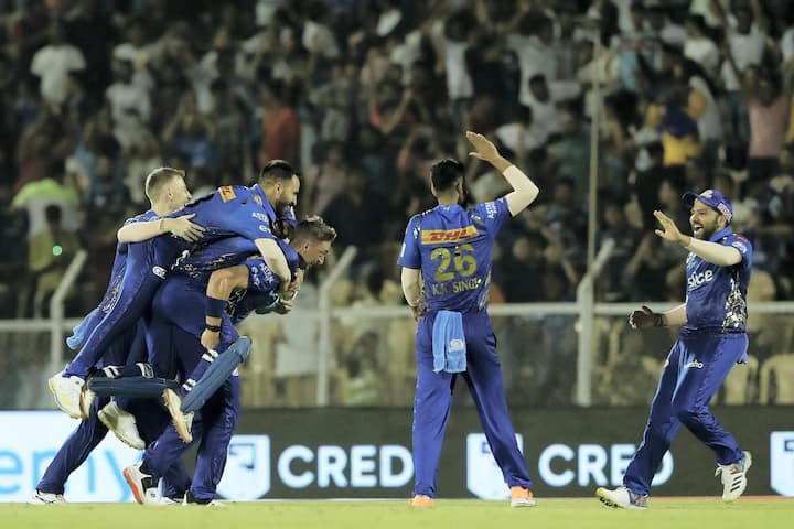 Even if Mumbai Indians win all their remaining four matches to take their points tally to 12 at the end of league stage, they won't be able to cross Rajasthan Royals' tally (3rd spot). The team that finishes 4th in points table will definitely have a minimum of 14 points. This means MI's journey in IPL 2022 is officially over. (Pic Courtesy: PTI)
