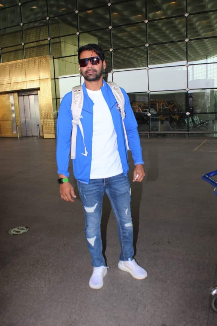 टीवी एक्टर शब्बीर अहलूवालिया भी पूरी टीम के साथ दुंबई के लिए निकले हैं.