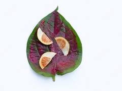 Betel Leaves Benefits : मुंह की दुर्गंध के साथ-साथ इन 6 समस्याओं को दूर करती है पान की पत्तियां