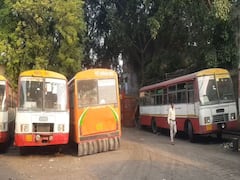 Pilibhit News: जर्जर बसों के भरोसे है यात्रियों की जिन्दगी, नियमों का उल्लंघन कर रहा परिवहन निगम