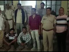 Bharatpur News: लग्जरी कार में की जा रही थी शराब की तस्करी, पुलिस ने 53 पेटियां जब्त कर दो तस्करों को किया गिरफ्तार