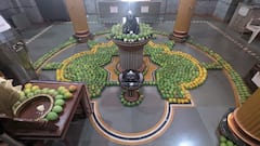 PHOTO : दक्षिण कोकणची काशी कुणकेश्वर चरणी जगप्रसिद्ध देवगड हापूस आंब्यांची आरास