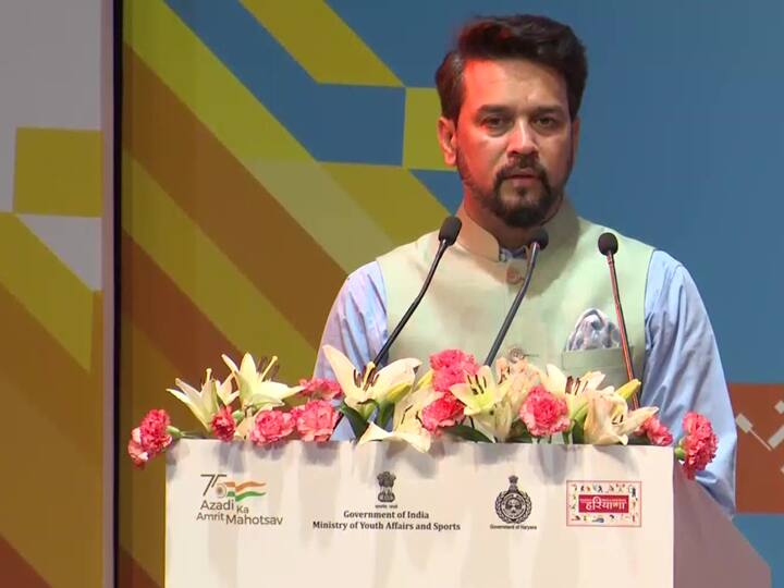 Anurag Thakur Said 140 crores is being spent on young athletes at logo launch of 4th Khelo India Youth Games in Panchkula Haryana News: हरियाणा के पंचकूला में खेलो इंडिया यूथ गेम्स का लोगो लॉन्च, अनुराग ठाकुर बोले- युवा एथलीटों के लिए 140 करोड़ रुपये हो रहे खर्च