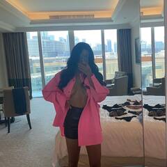 Boldness: बोल्डनेस की सारी हदें की पार, ईशा की इन तस्वीरों की फैन्स कर रहे हैं तारीफ